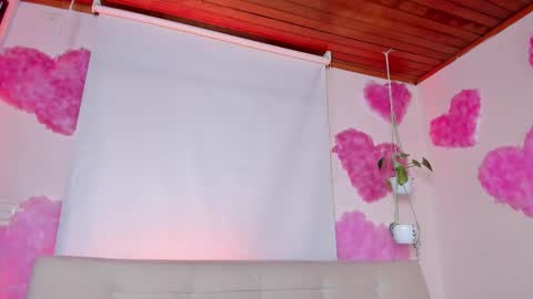 Lyla OF roselinedior online show from February 2025 01:02:01 PM