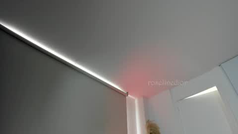 Lyla OF roselinedior online show from September 2025 02:50:02 PM