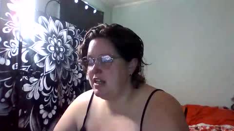 Snapshot of rosey231357695 chatting on September 2025 01:40:01 AM Rosey online show from September 2025 01:40:01 AM