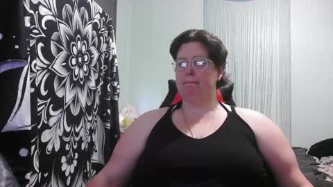 Snapshot of rosey231357695 chatting on October 2025 06:34:02 AM Rosey online show from October 2025 06:34:02 AM