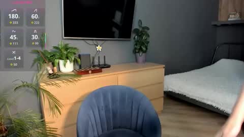 Snapshot of rosie_gracefulness_ chatting on September 2025 11:15:01 AM Rose - online show from September 2025 11:15:01 AM