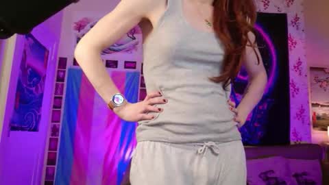 RosieFem online show from November 2025 07:01:02 PM