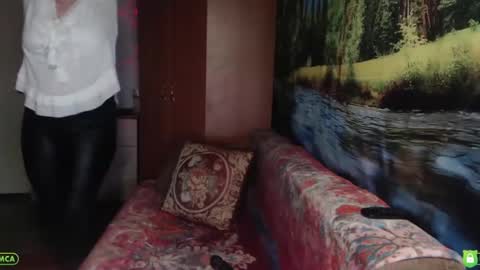 Snapshot of rositasky chatting on December 2024 10:52:02 PM RositaSky online show from December 2024 10:52:02 PM