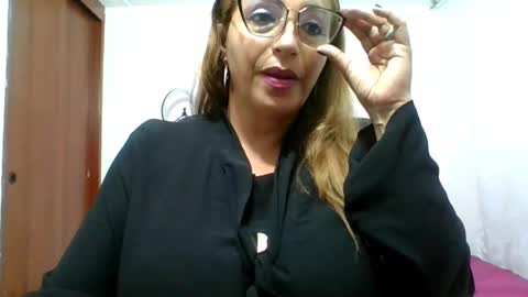 Rossana  online show from March 2025 11:32:02 PM