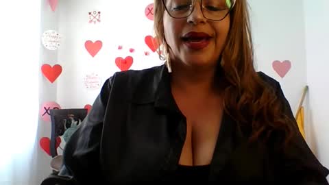 Rossana  online show from September 2025 07:36:01 PM