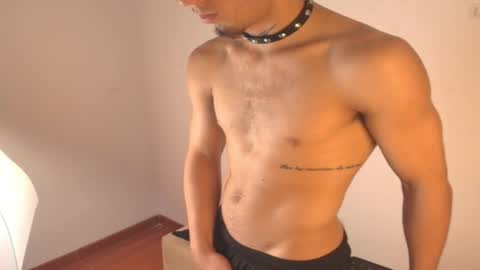 rosse_one online show from December 2025 10:59:02 PM