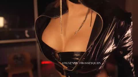 Rossey online show from January 2026 11:30:02 PM