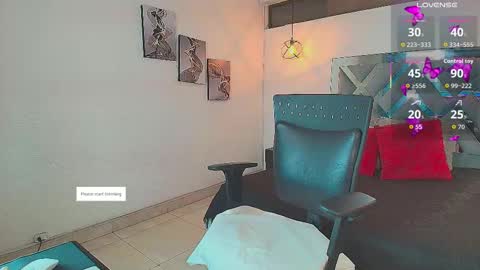 Ross online show from November 2025 03:52:01 AM