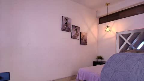 Snapshot of rossi_ss1 chatting on May 2026 03:45:02 AM Ross online show from May 2026 03:45:02 AM