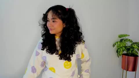 Snapshot of rossie_lanie_ chatting on January 2026 02:21:02 PM rossie_lanie_ online show from January 2026 02:21:02 PM