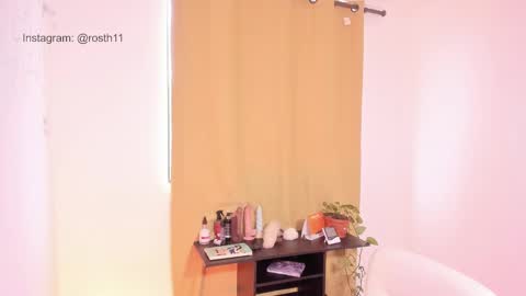 Snapshot of rossth11 chatting on January 2025 10:15:02 PM Im Ross online show from January 2025 10:15:02 PM