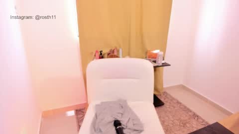 Snapshot of rossth11 chatting on January 2025 07:39:02 PM Im Ross online show from January 2025 07:39:02 PM