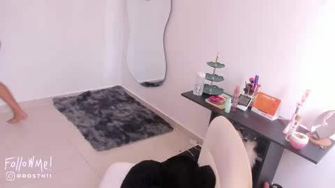 Snapshot of rossth11 chatting on February 2025 02:16:02 PM Im Ross online show from February 2025 02:16:02 PM