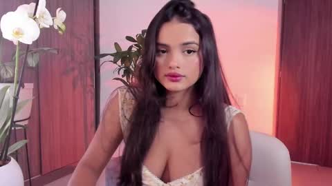 Snapshot of rossth11 chatting on September 2025 07:05:01 PM Im Ross online show from September 2025 07:05:01 PM