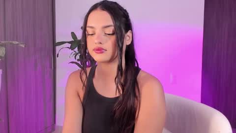 Snapshot of rossth11 chatting on September 2025 07:28:01 PM Im Ross online show from September 2025 07:28:01 PM