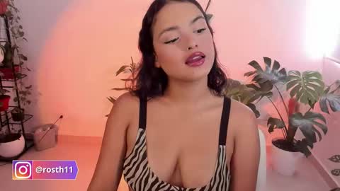 Snapshot of rossth11 chatting on November 2025 07:14:01 PM Im Ross online show from November 2025 07:14:01 PM