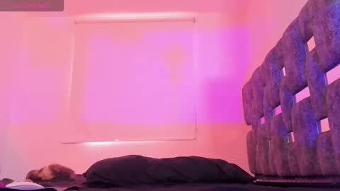 Snapshot of rossth11 chatting on November 2025 02:42:01 PM Im Ross online show from November 2025 02:42:01 PM