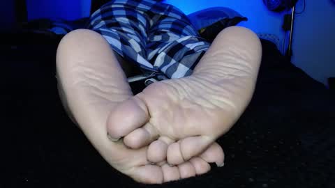 rosyejones online show from February 2026 03:23:01 AM