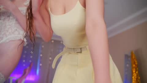 Hi Im Maria Check my Bio  online show from October 2025 10:26:02 AM