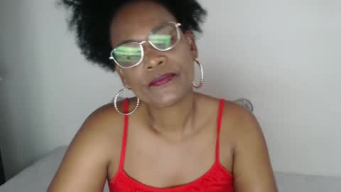 Snapshot of roushlove chatting on February 2025 08:44:02 PM luxa online show from February 2025 08:44:02 PM