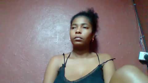 rovaelyah online show from February 2026 02:48:02 AM