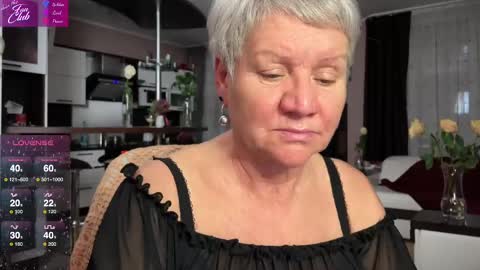 Roxana online show from February 2025 07:05:02 PM