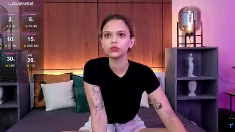 Roxana online show from September 2025 09:36:02 AM