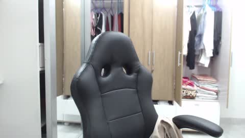 Snapshot of roxanalove7 chatting on January 2025 03:42:01 AM Roxana online show from January 2025 03:42:01 AM