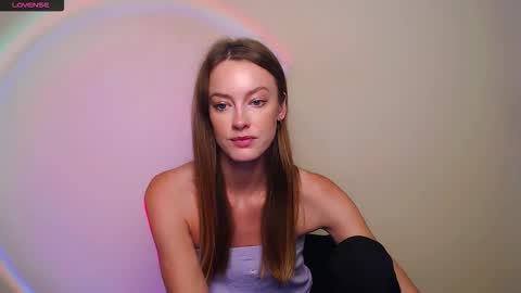 Snapshot of roxasemi_ chatting on October 2025 03:32:02 PM Roxa online show from October 2025 03:32:02 PM