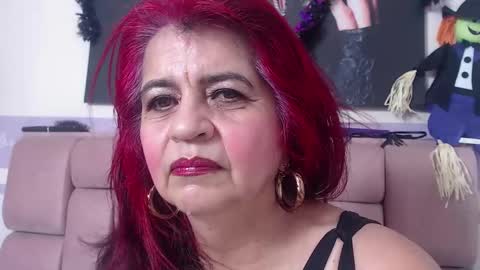 Snapshot of roxettemature chatting on October 2025 12:06:02 PM RoxetteMature online show from October 2025 12:06:02 PM