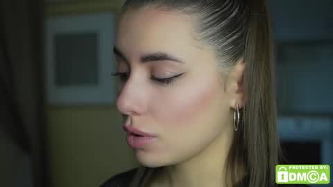 roxxxete online show from November 2025 06:56:02 AM