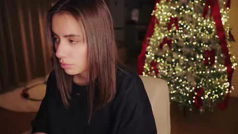 roxxxete online show from December 2025 04:23:01 PM