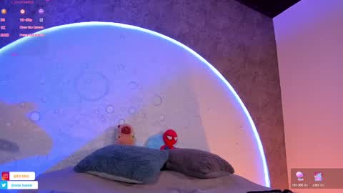 Roxx IG  online show from February 2025 04:37:02 PM