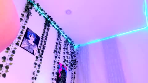 Roxx IG  online show from March 2025 11:38:01 PM