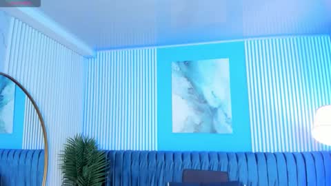 Roxy hell online show from September 2025 12:54:01 PM