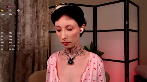 Snapshot of roxy_morrison_x chatting on May 2026 03:46:02 AM roxanne online show from May 2026 03:46:02 AM