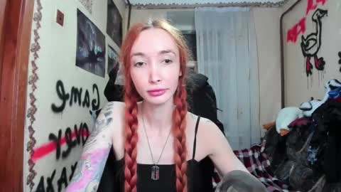 Roxy online show from October 2025 09:46:02 PM
