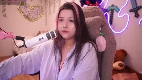 Snapshot of roxysuh chatting on November 2025 10:50:02 AM roxysuh online show from November 2025 10:50:02 AM