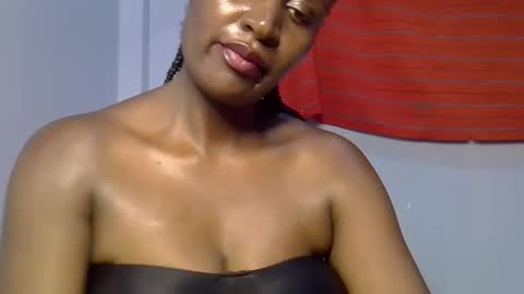 rozie34 online show from March 2026 08:26:01 PM