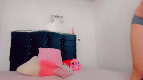 Rubi i love online show from January 2025 07:22:01 PM