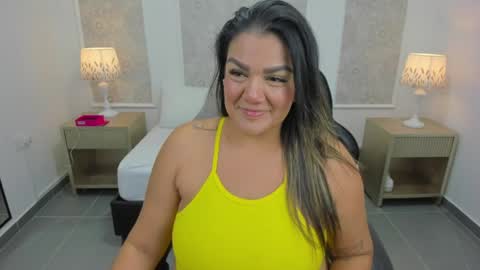 R U B Y online show from May 2026 02:40:01 AM
