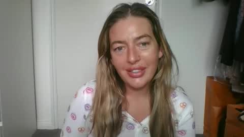 rubyredxxxoxxx online show from February 2026 08:30:02 AM