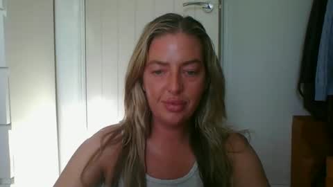 Snapshot of rubyredxxxoxxx chatting on July 2026 07:03:01 AM rubyredxxxoxxx online show from July 2026 07:03:01 AM