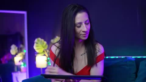  Ruby  online show from November 2025 10:32:02 PM