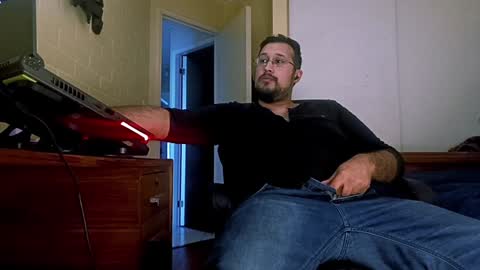 Snapshot of ruck_31 chatting on January 2025 12:00:02 AM Ruck online show from January 2025 12:00:02 AM