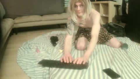 Snapshot of rudybrink27 chatting on February 2026 01:39:02 AM rudybrink27 online show from February 2026 01:39:02 AM