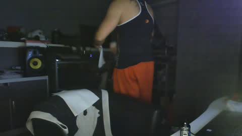 Snapshot of ruffi77 chatting on January 2025 04:55:01 AM Chico que rico Caliente online show from January 2025 04:55:01 AM