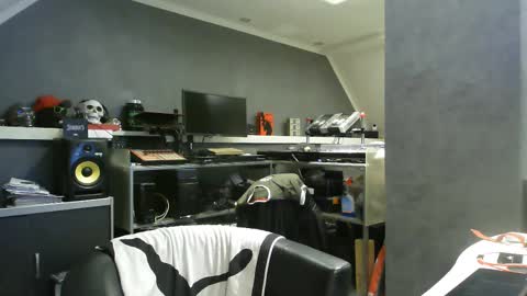 Snapshot of ruffi77 chatting on February 2025 09:26:02 PM Chico que rico Caliente online show from February 2025 09:26:02 PM