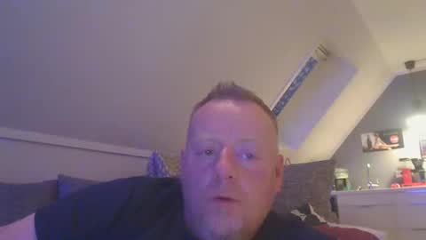 Snapshot of runepetter chatting on May 2026 10:18:01 PM bignorwegian online show from May 2026 10:18:01 PM