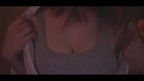 Snapshot of running_with_the_wolves chatting on September 2025 11:09:02 PM Elena online show from September 2025 11:09:02 PM